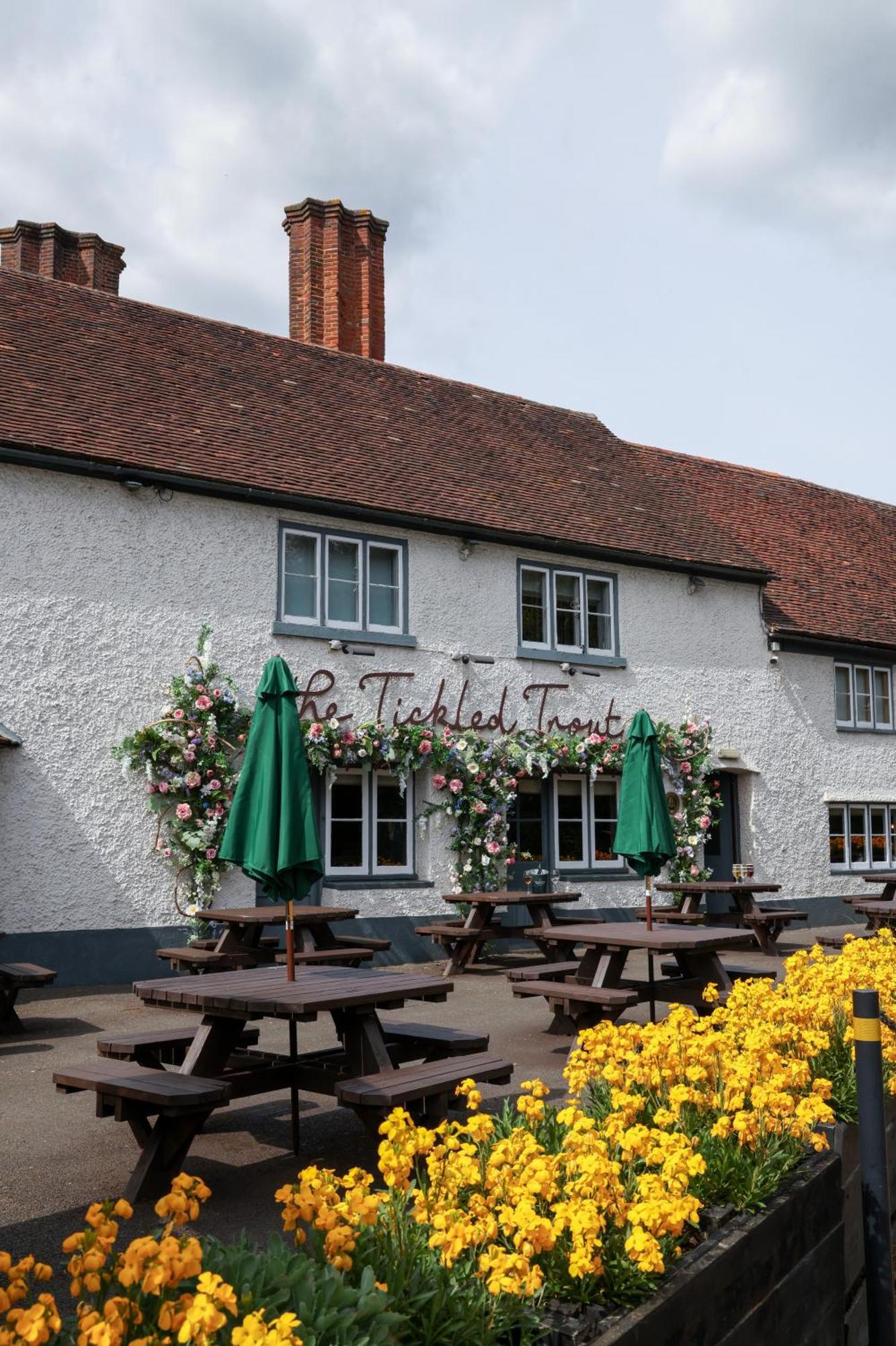 The Tickled Trout Hotell Maidstone Exteriör bild