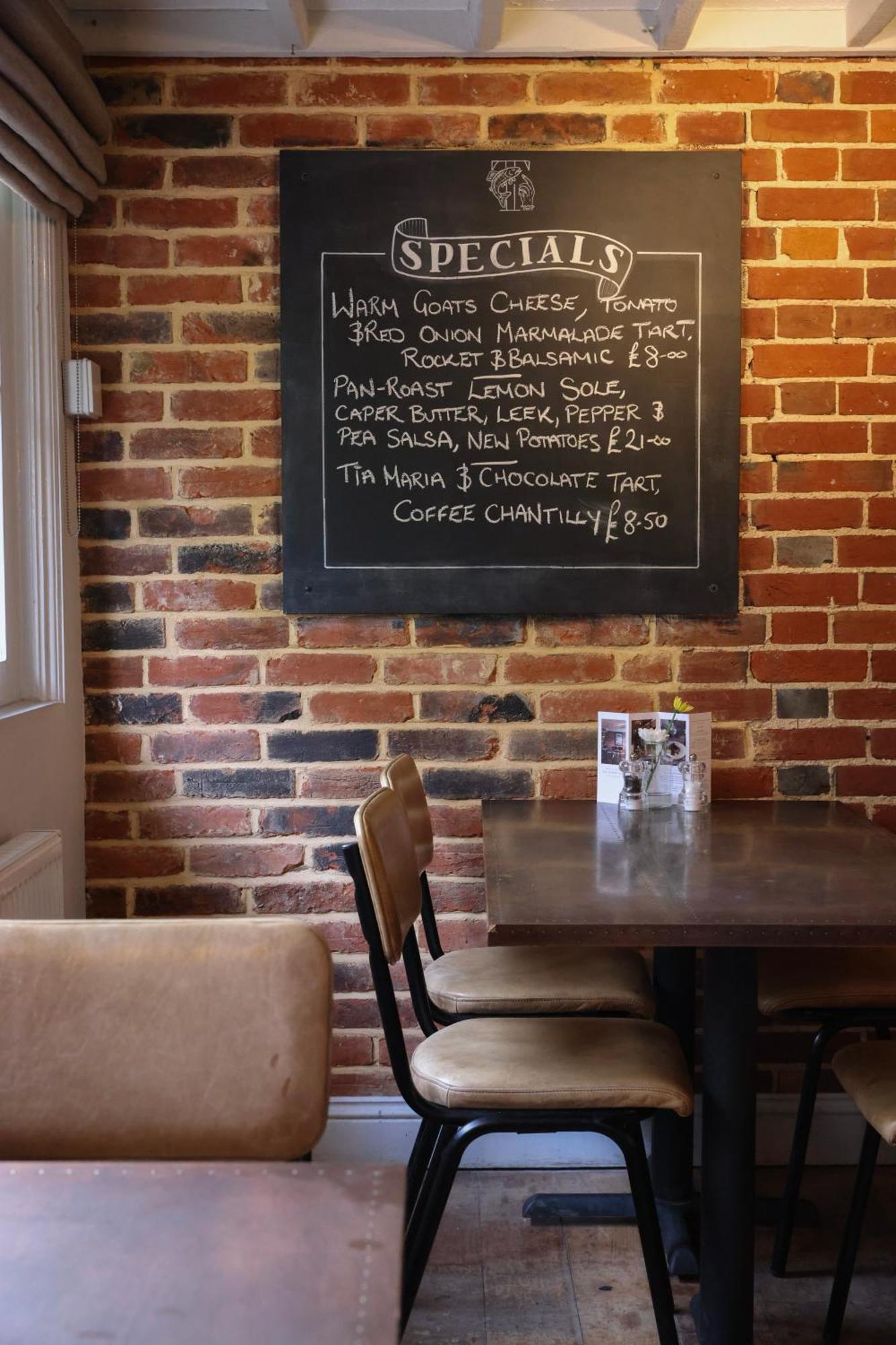 The Tickled Trout Hotell Maidstone Exteriör bild