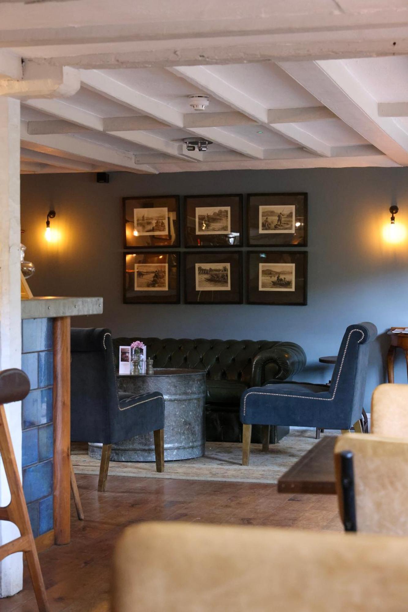 The Tickled Trout Hotell Maidstone Exteriör bild