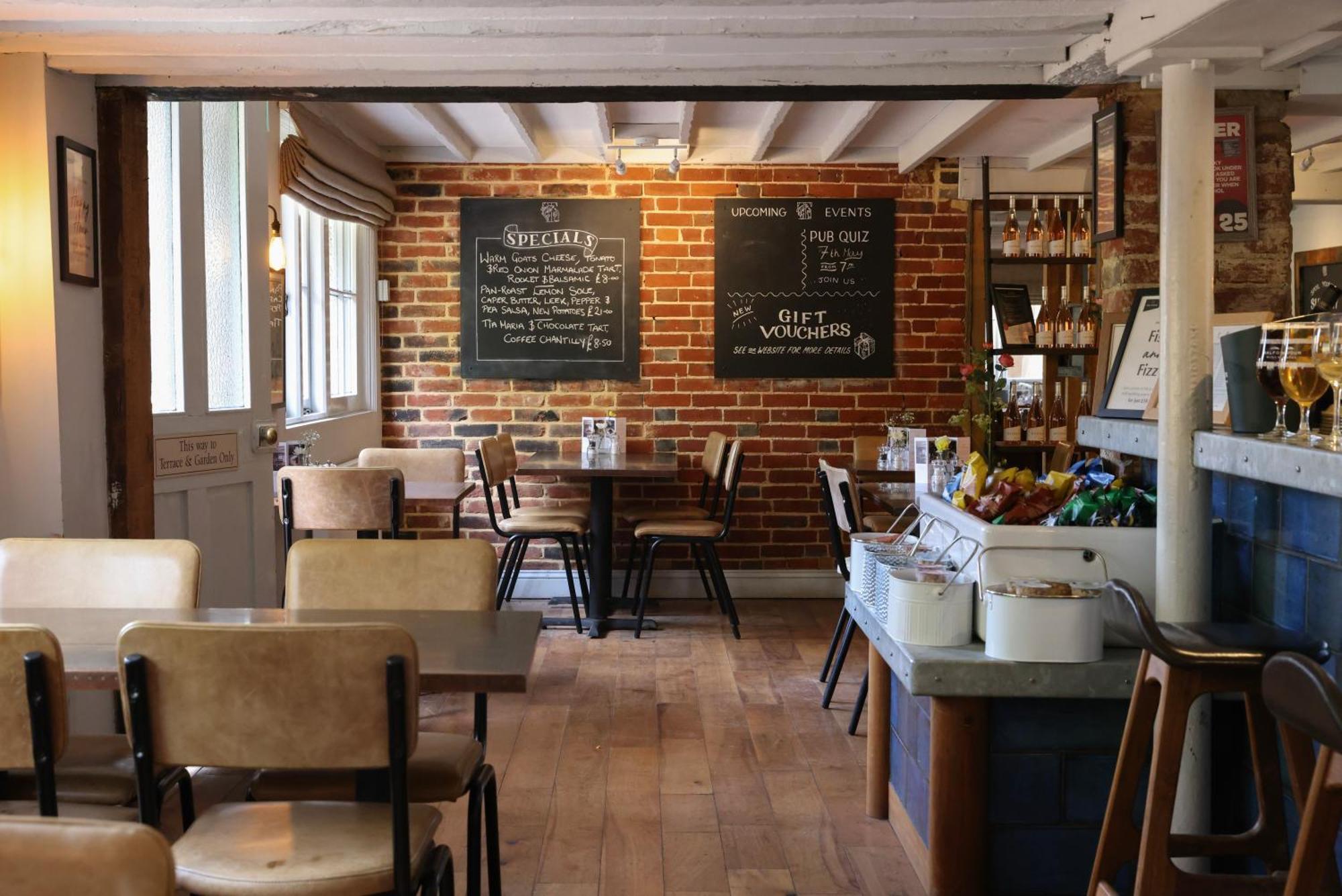 The Tickled Trout Hotell Maidstone Exteriör bild